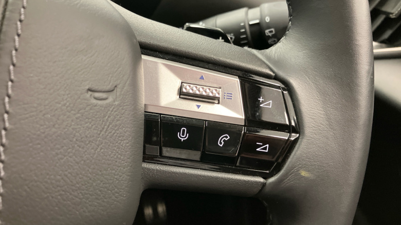 DS 3 1.2 PureTech 130 Opera 5dr EAT8 Petrol Hatchback